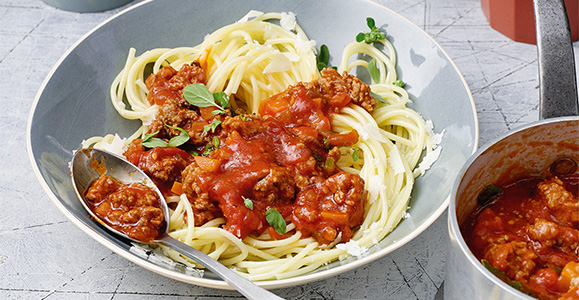 Spaghetti Bolognese mit Speck