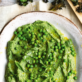 Green Hummus mit Kohlchips<br />  