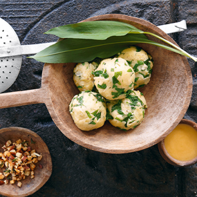 Bärlauchknödel mit Sauce hollandaise<br /> <br /> 