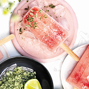 Melonen-Gin-Eis am Stiel mit Minzezucker<br />   <br />    